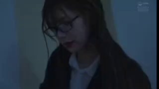 高價網約極品學生妹兼職，清純鄰家乖乖女，粉嫩苗條舌吻不斷，近景調情啪啪嬌喘連連…